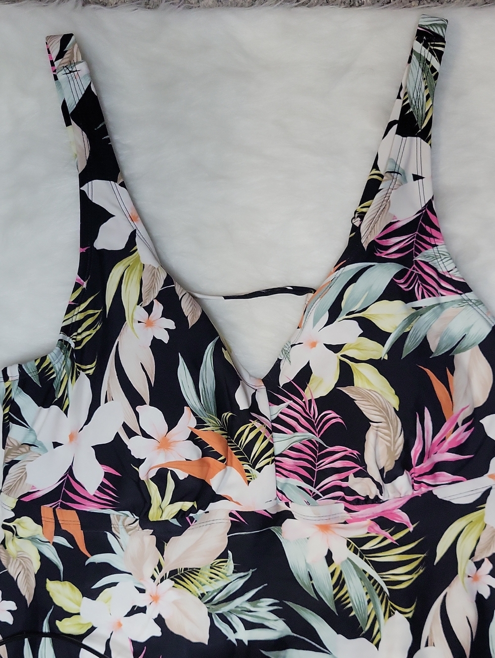 Floral Black Swim Tank Top Size: 2x - Picture 5 of 9